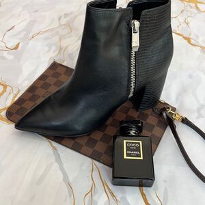 * Marc Fisher black ankle boots